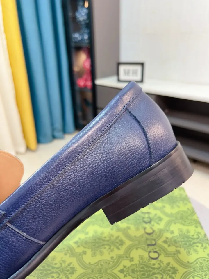 Men's shoes 💰500🌹🌹Niuli [GUCCI Gucci] A new style of formal men's leather shoes is coming~ The original quality upper is made of patent leather imported from Italy, the leather is soft and delicate, comfortable and soft first-layer cowhide lining, rubber wear-resistant outsole, the shoe shape is dignified and domineering, and the luxury charm cannot be concealed! The natural and free nouveau riche leads the trend. Code number: 38-44